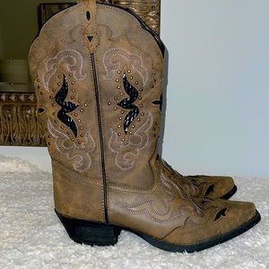 Ladies Laredo Lucrettia snip toe cowgirl boots